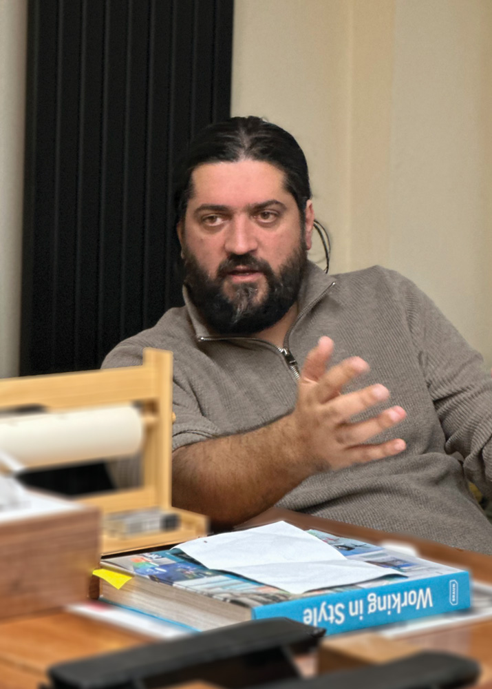 KOOCHE-25-Interview-Mousavi-Web-02